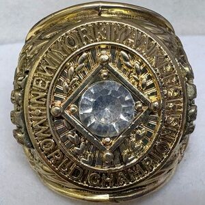 1956 NY Yankees Custom CHAMPIONSHIP Custom ring--"MANTLE'S Triple Crown Year"